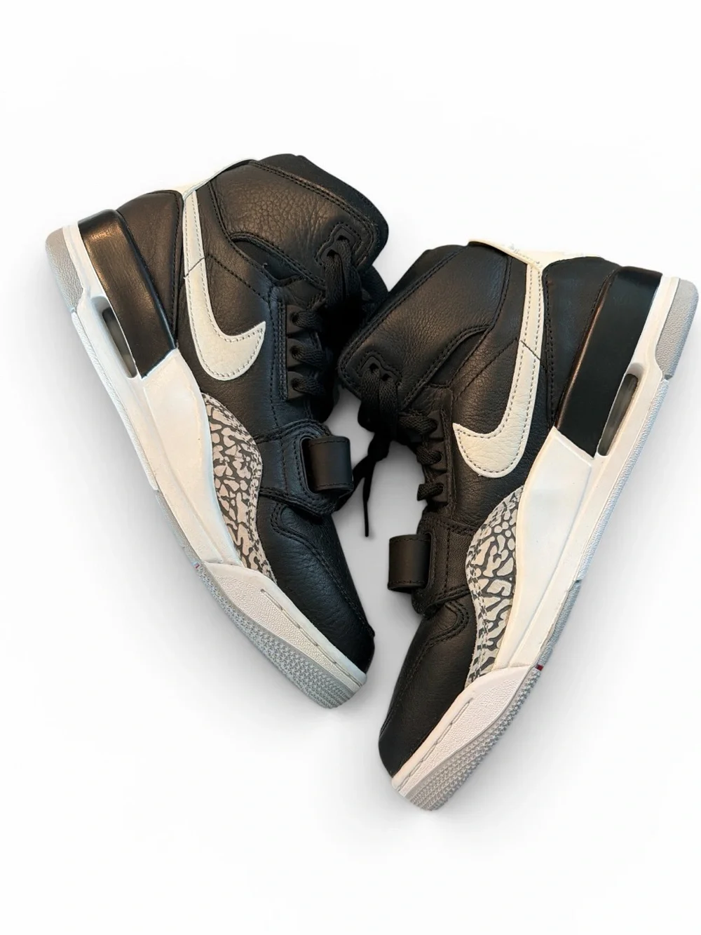 Jordan Legacy 312 High Top Black Black Cement Sneakers AV3922-001 Mens Size 8.5